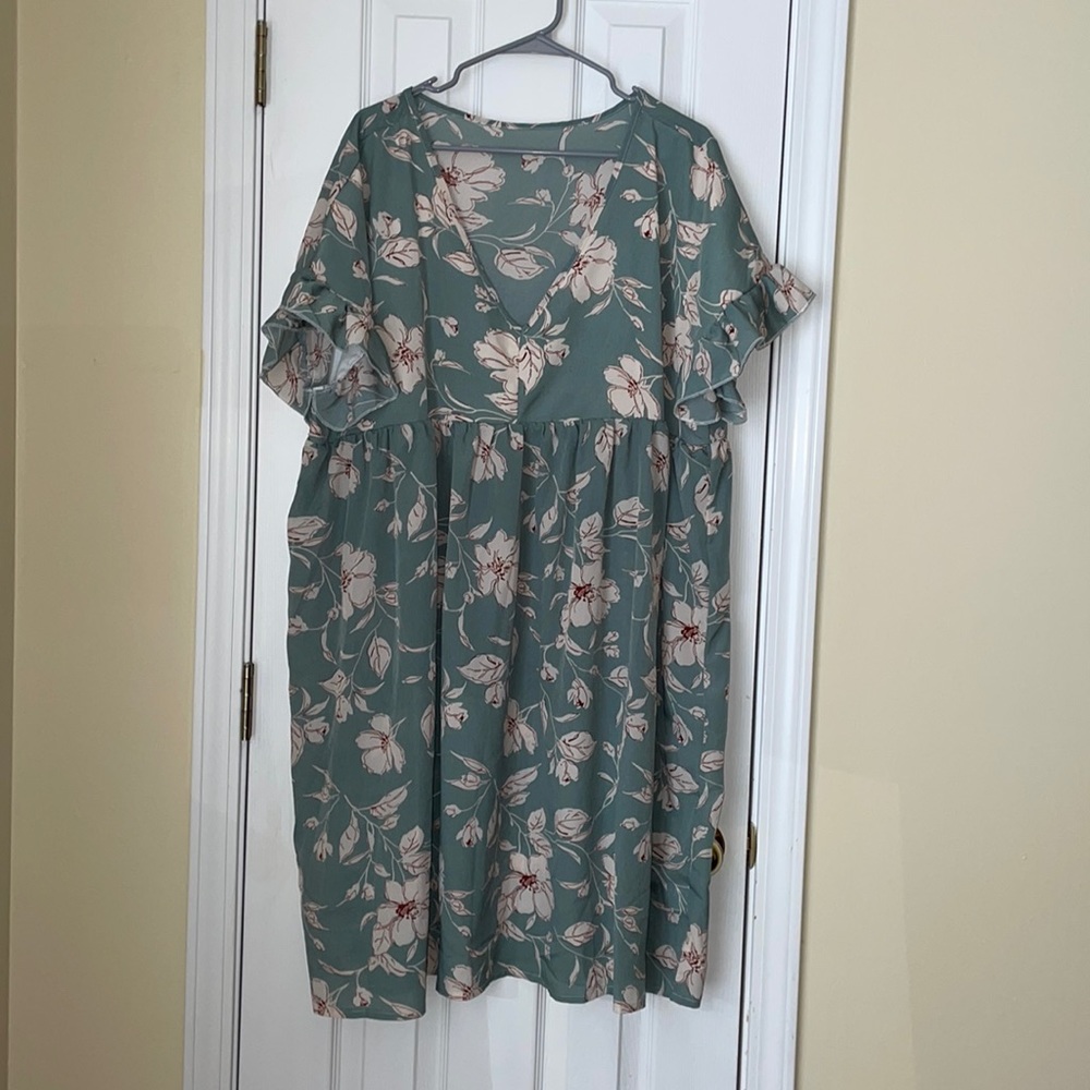NWOT Shein Dress
